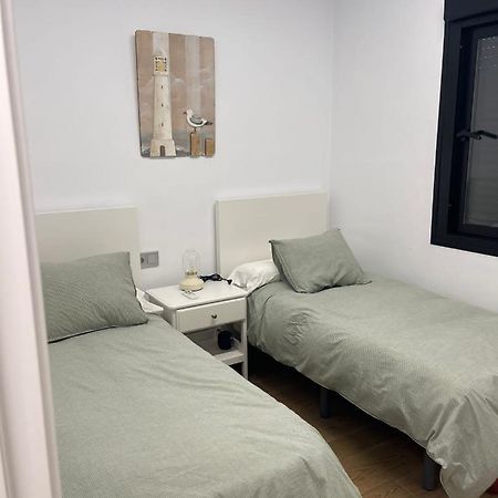 Apartamento con piscina en el Paseo Cruz del Mar Chipiona Exterior foto